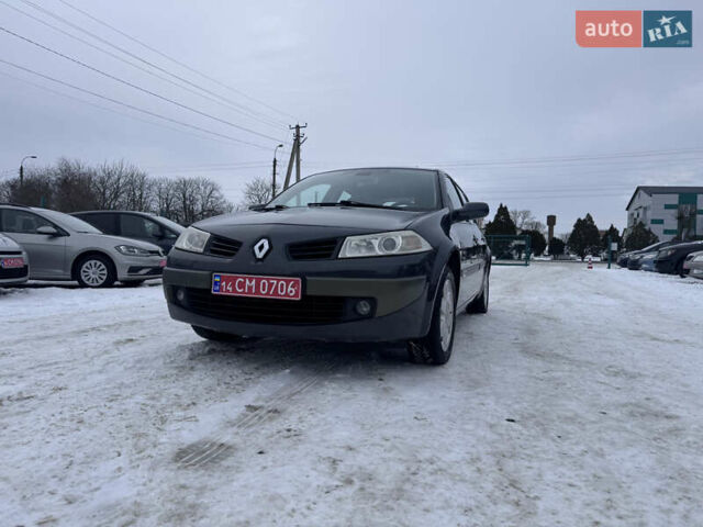 Сірий Рено Меган, об'ємом двигуна 1.6 л та пробігом 242 тис. км за 5750 $, фото 3 на Automoto.ua