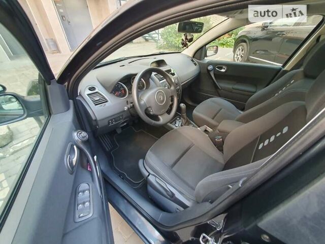 Серый Рено Меган, объемом двигателя 1.6 л и пробегом 182 тыс. км за 5600 $, фото 11 на Automoto.ua