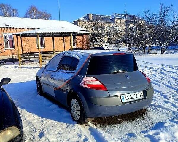 Серый Рено Меган, объемом двигателя 1.6 л и пробегом 172 тыс. км за 3500 $, фото 2 на Automoto.ua