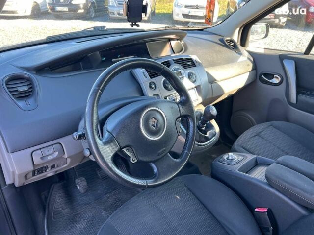 Сірий Рено Меган, об'ємом двигуна 2 л та пробігом 286 тис. км за 5790 $, фото 17 на Automoto.ua