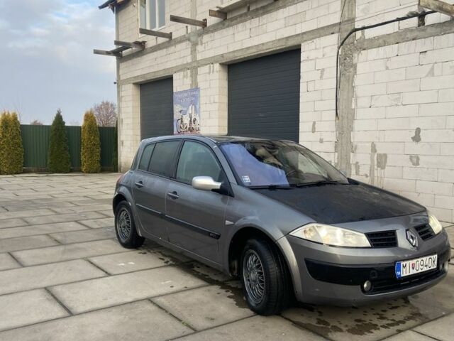 Серый Рено Меган, объемом двигателя 1.5 л и пробегом 235 тыс. км за 1600 $, фото 13 на Automoto.ua