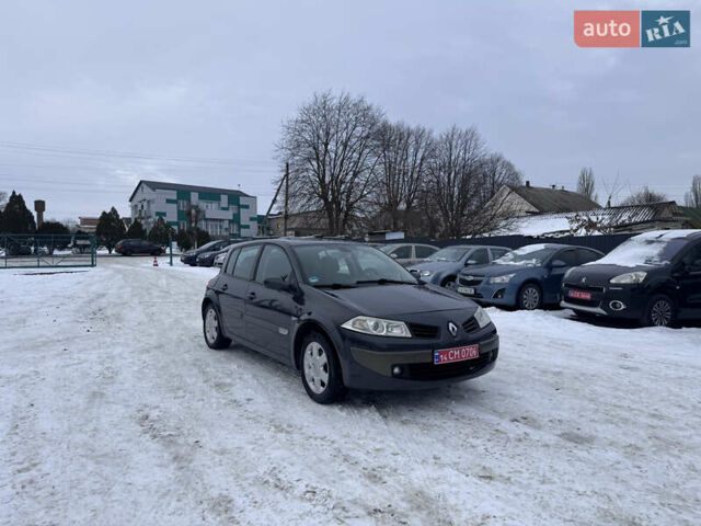 Сірий Рено Меган, об'ємом двигуна 1.6 л та пробігом 242 тис. км за 5750 $, фото 6 на Automoto.ua