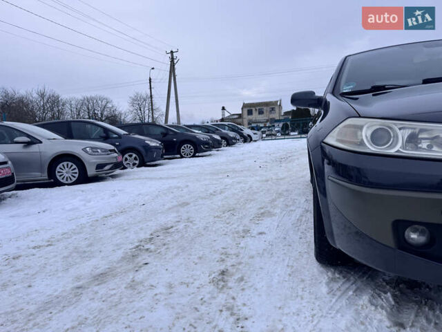 Сірий Рено Меган, об'ємом двигуна 1.6 л та пробігом 242 тис. км за 5750 $, фото 28 на Automoto.ua