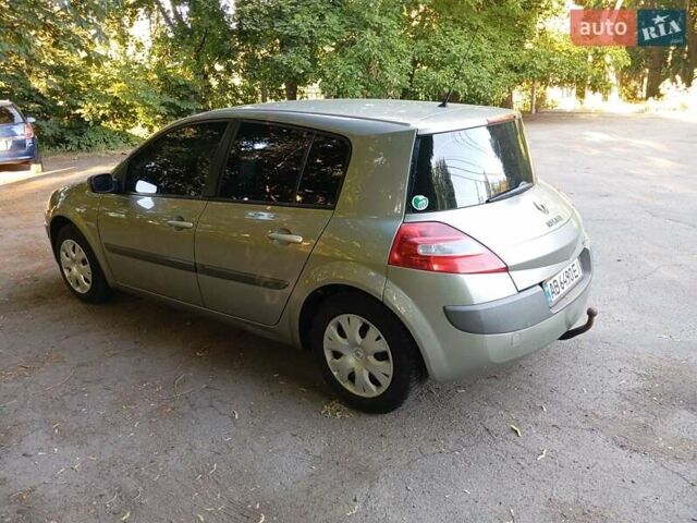 Сірий Рено Меган, об'ємом двигуна 1.46 л та пробігом 255 тис. км за 4300 $, фото 4 на Automoto.ua