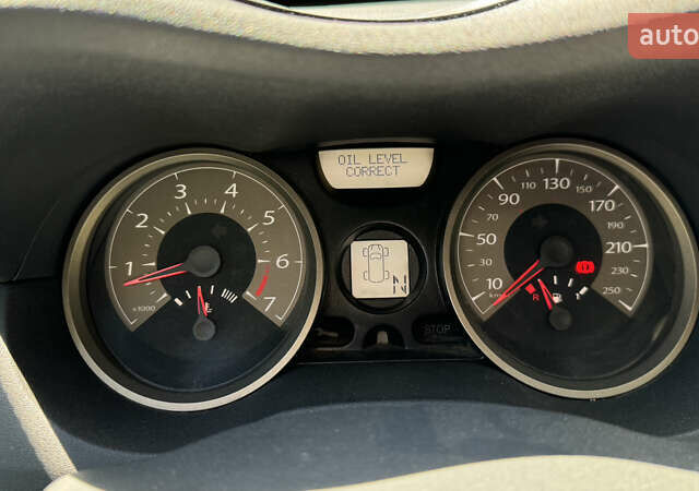 Серый Рено Меган, объемом двигателя 1.6 л и пробегом 165 тыс. км за 5499 $, фото 13 на Automoto.ua