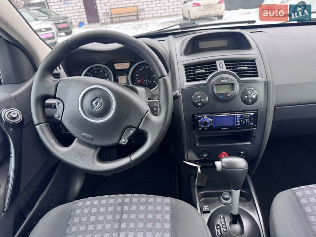 Сірий Рено Меган, об'ємом двигуна 1.6 л та пробігом 242 тис. км за 5750 $, фото 39 на Automoto.ua