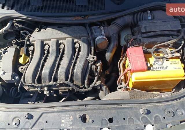 Серый Рено Меган, объемом двигателя 1.6 л и пробегом 139 тыс. км за 5200 $, фото 1 на Automoto.ua