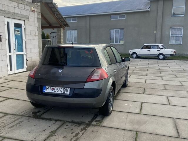 Серый Рено Меган, объемом двигателя 1.5 л и пробегом 235 тыс. км за 1600 $, фото 5 на Automoto.ua