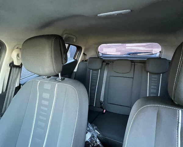 Рено Меган 2008 в Владимир-Волынский на Automoto.ua Серый Рено Меган, объемом двигателя 1.5 л и пробегом 248 тыс. км за 6100 $, фото 14 на Automoto.ua