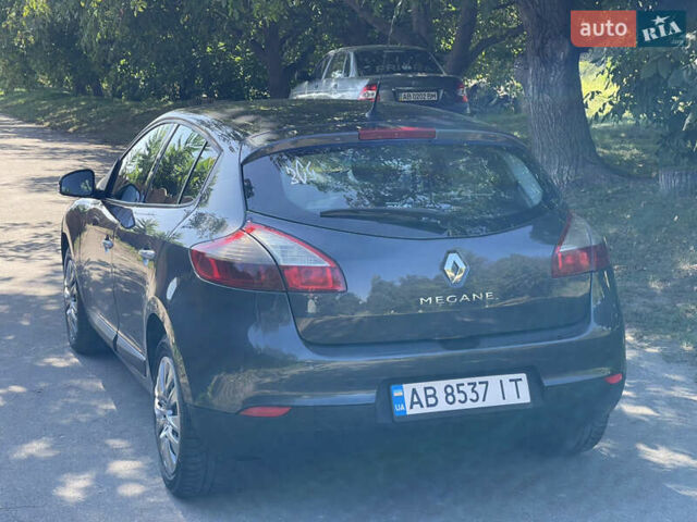Сірий Рено Меган, об'ємом двигуна 1.5 л та пробігом 270 тис. км за 5800 $, фото 43 на Automoto.ua