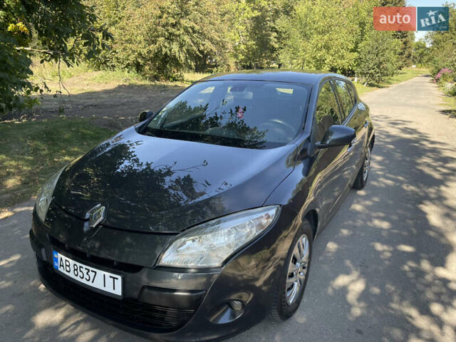 Сірий Рено Меган, об'ємом двигуна 1.5 л та пробігом 270 тис. км за 5800 $, фото 16 на Automoto.ua