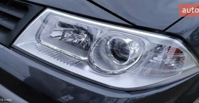 Серый Рено Меган, объемом двигателя 1.87 л и пробегом 320 тыс. км за 5000 $, фото 2 на Automoto.ua