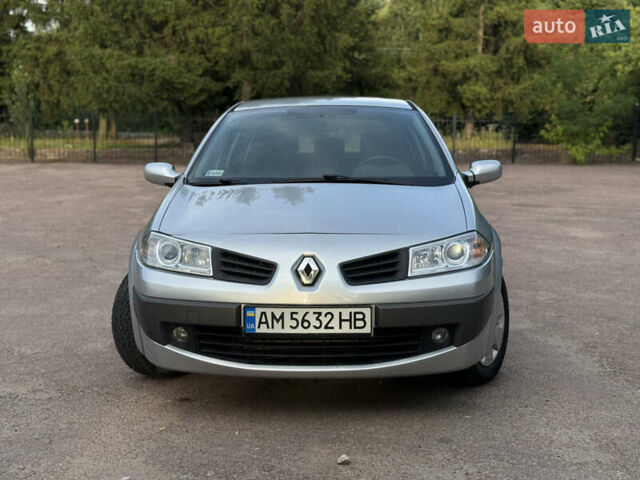 Сірий Рено Меган, об'ємом двигуна 1.5 л та пробігом 243 тис. км за 4345 $, фото 7 на Automoto.ua