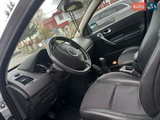 Серый Рено Меган, объемом двигателя 1.6 л и пробегом 224 тыс. км за 5200 $, фото 10 на Automoto.ua