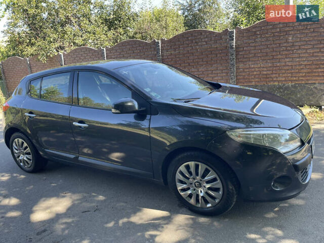 Сірий Рено Меган, об'ємом двигуна 1.5 л та пробігом 270 тис. км за 5800 $, фото 66 на Automoto.ua