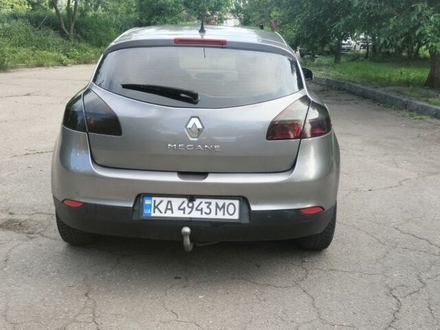 Серый Рено Меган, объемом двигателя 1.5 л и пробегом 350 тыс. км за 5700 $, фото 5 на Automoto.ua