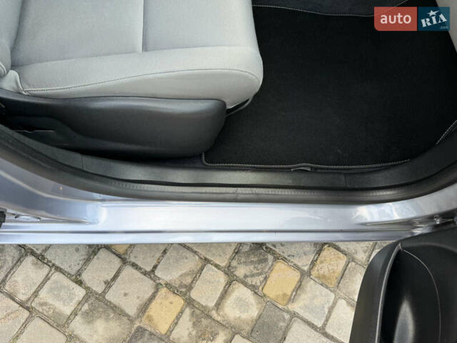 Серый Рено Меган, объемом двигателя 1.6 л и пробегом 153 тыс. км за 7650 $, фото 33 на Automoto.ua