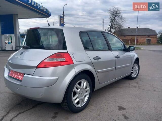 Серый Рено Меган, объемом двигателя 1.6 л и пробегом 224 тыс. км за 4990 $, фото 2 на Automoto.ua