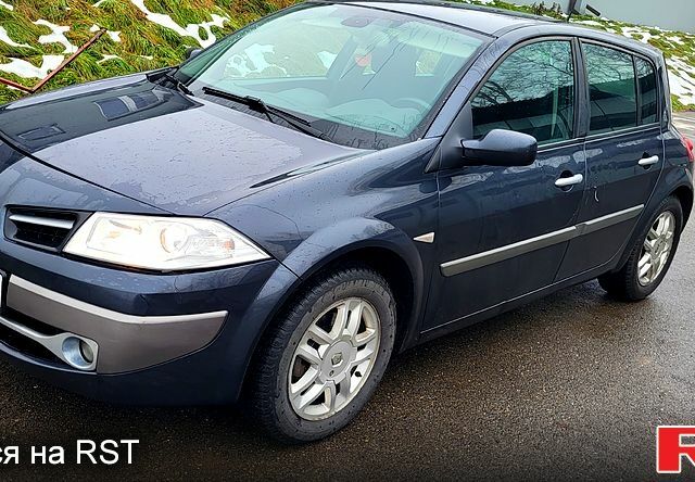 Серый Рено Меган, объемом двигателя 1.6 л и пробегом 204 тыс. км за 3800 $, фото 1 на Automoto.ua