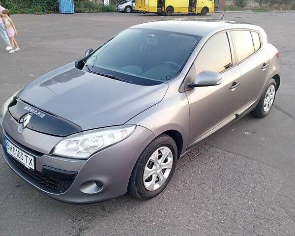 Серый Рено Меган, объемом двигателя 1.46 л и пробегом 259 тыс. км за 5500 $, фото 8 на Automoto.ua