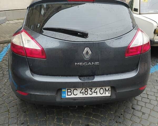 Сірий Рено Меган, об'ємом двигуна 1.6 л та пробігом 295 тис. км за 6900 $, фото 1 на Automoto.ua