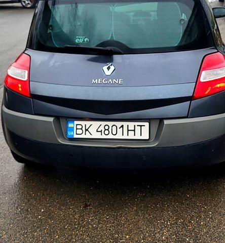 Серый Рено Меган, объемом двигателя 1.6 л и пробегом 204 тыс. км за 3800 $, фото 2 на Automoto.ua