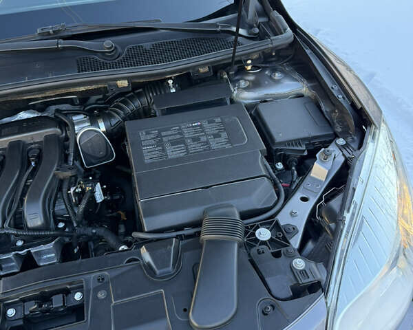 Сірий Рено Меган, об'ємом двигуна 1.6 л та пробігом 193 тис. км за 6700 $, фото 59 на Automoto.ua