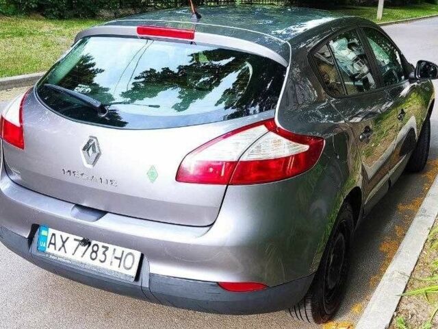 Сірий Рено Меган, об'ємом двигуна 1.6 л та пробігом 199 тис. км за 6500 $, фото 2 на Automoto.ua