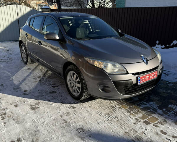 Сірий Рено Меган, об'ємом двигуна 1.6 л та пробігом 193 тис. км за 6700 $, фото 7 на Automoto.ua