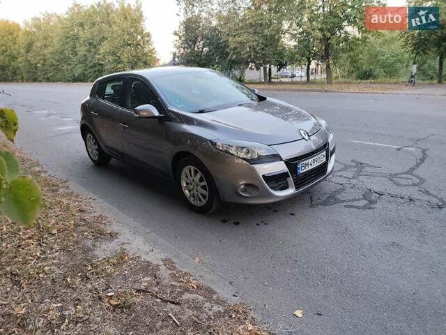 Серый Рено Меган, объемом двигателя 1.5 л и пробегом 185 тыс. км за 7200 $, фото 1 на Automoto.ua