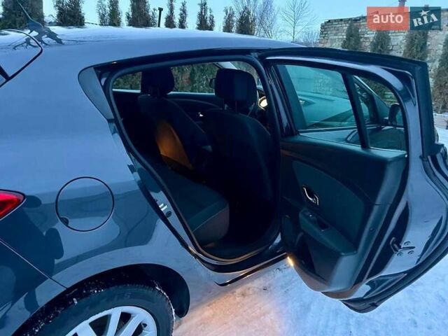 Сірий Рено Меган, об'ємом двигуна 1.6 л та пробігом 186 тис. км за 6900 $, фото 70 на Automoto.ua