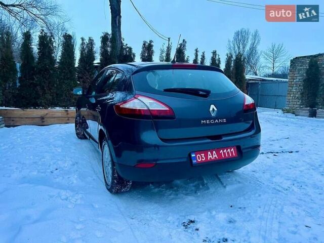 Сірий Рено Меган, об'ємом двигуна 1.6 л та пробігом 186 тис. км за 6900 $, фото 24 на Automoto.ua