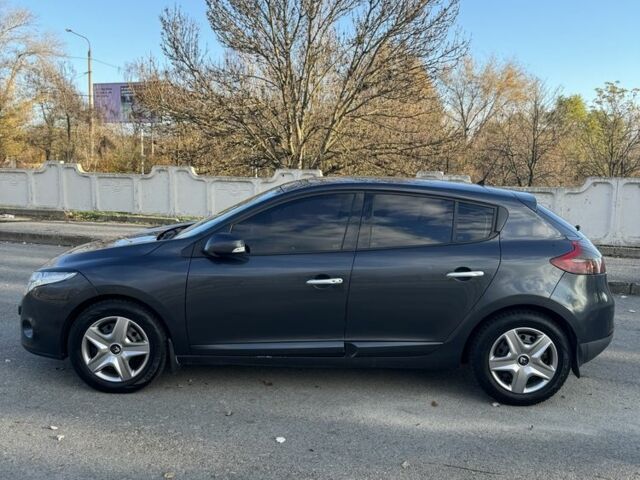 Сірий Рено Меган, об'ємом двигуна 1.5 л та пробігом 225 тис. км за 6300 $, фото 3 на Automoto.ua