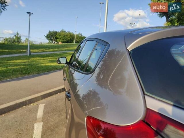 Рено Меган 2009 в Виннице на Automoto.ua Серый Рено Меган, объемом двигателя 1.5 л и пробегом 242 тыс. км за 6950 $, фото 24 на Automoto.ua