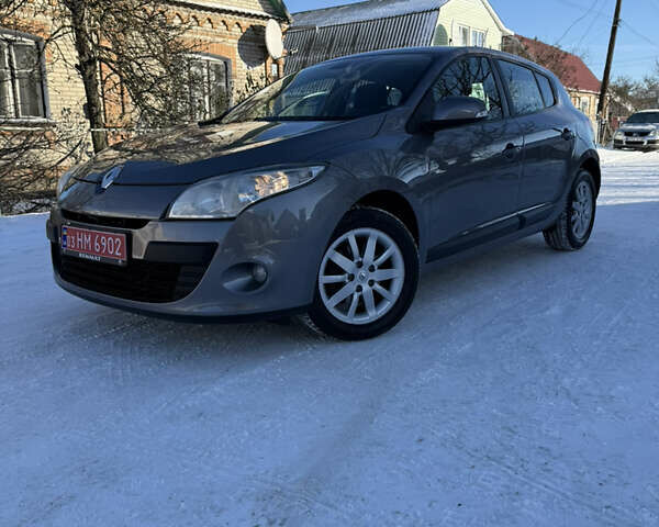 Сірий Рено Меган, об'ємом двигуна 1.6 л та пробігом 193 тис. км за 6700 $, фото 25 на Automoto.ua