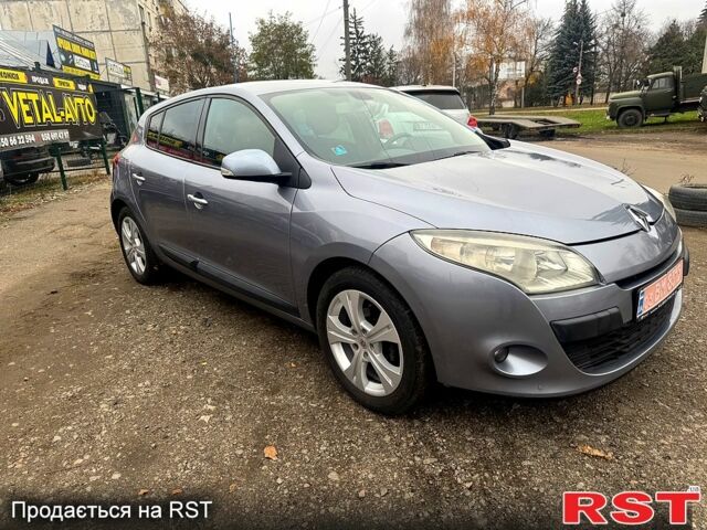 Серый Рено Меган, объемом двигателя 1.6 л и пробегом 232 тыс. км за 6900 $, фото 3 на Automoto.ua