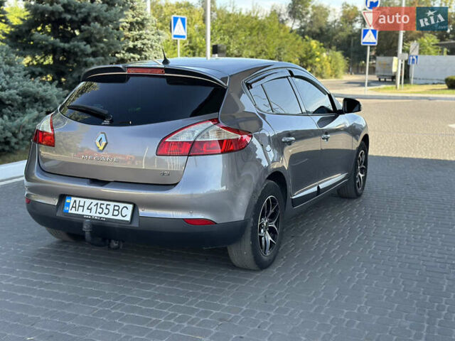 Сірий Рено Меган, об'ємом двигуна 1.46 л та пробігом 282 тис. км за 7300 $, фото 4 на Automoto.ua