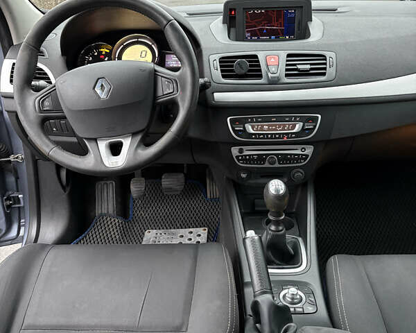 Сірий Рено Меган, об'ємом двигуна 1.5 л та пробігом 273 тис. км за 5850 $, фото 8 на Automoto.ua