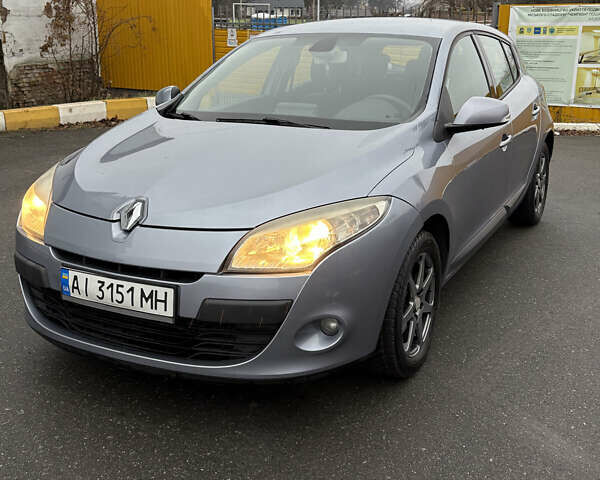 Сірий Рено Меган, об'ємом двигуна 1.5 л та пробігом 273 тис. км за 5850 $, фото 1 на Automoto.ua