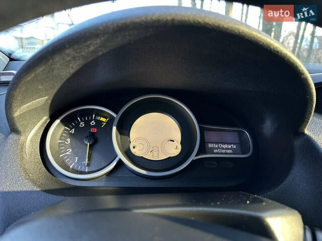 Серый Рено Меган, объемом двигателя 1.6 л и пробегом 219 тыс. км за 6650 $, фото 38 на Automoto.ua