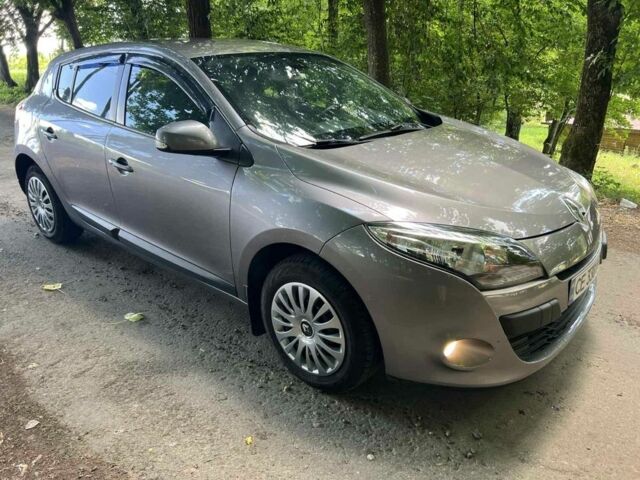 Серый Рено Меган, объемом двигателя 0 л и пробегом 275 тыс. км за 5800 $, фото 1 на Automoto.ua