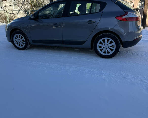 Сірий Рено Меган, об'ємом двигуна 1.6 л та пробігом 193 тис. км за 6700 $, фото 19 на Automoto.ua