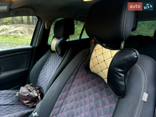 Серый Рено Меган, объемом двигателя 1.6 л и пробегом 250 тыс. км за 6700 $, фото 5 на Automoto.ua