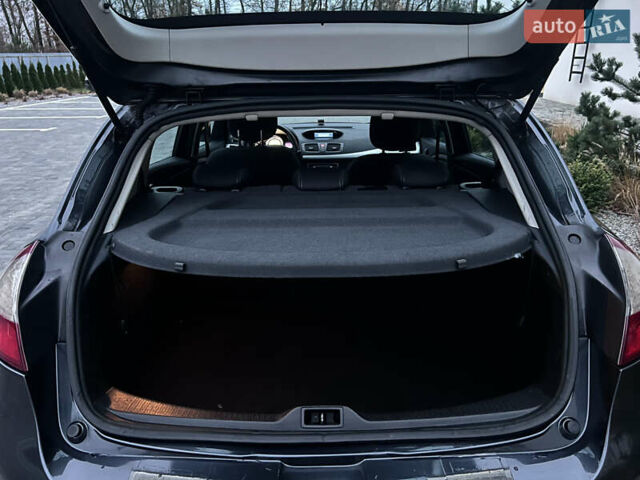 Серый Рено Меган, объемом двигателя 1.5 л и пробегом 249 тыс. км за 5900 $, фото 14 на Automoto.ua