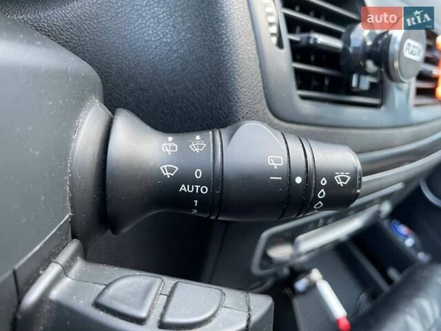 Рено Меган 2009 в Киеве на Automoto.ua Серый Рено Меган, объемом двигателя 1.46 л и пробегом 339 тыс. км за 7250 $, фото 16 на Automoto.ua