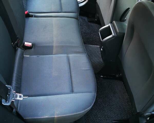 Сірий Рено Меган, об'ємом двигуна 1.5 л та пробігом 259 тис. км за 5900 $, фото 15 на Automoto.ua