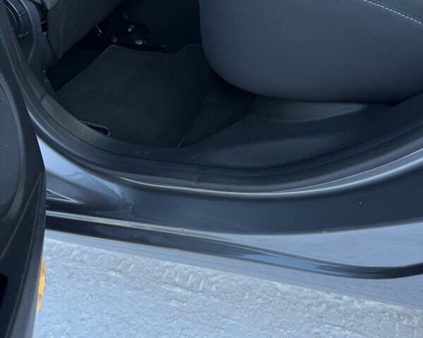 Сірий Рено Меган, об'ємом двигуна 1.6 л та пробігом 193 тис. км за 6700 $, фото 43 на Automoto.ua