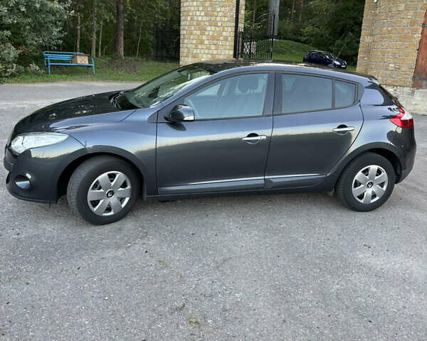 Сірий Рено Меган, об'ємом двигуна 1.6 л та пробігом 186 тис. км за 6700 $, фото 2 на Automoto.ua
