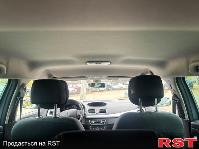 Серый Рено Меган, объемом двигателя 1.6 л и пробегом 232 тыс. км за 6900 $, фото 10 на Automoto.ua