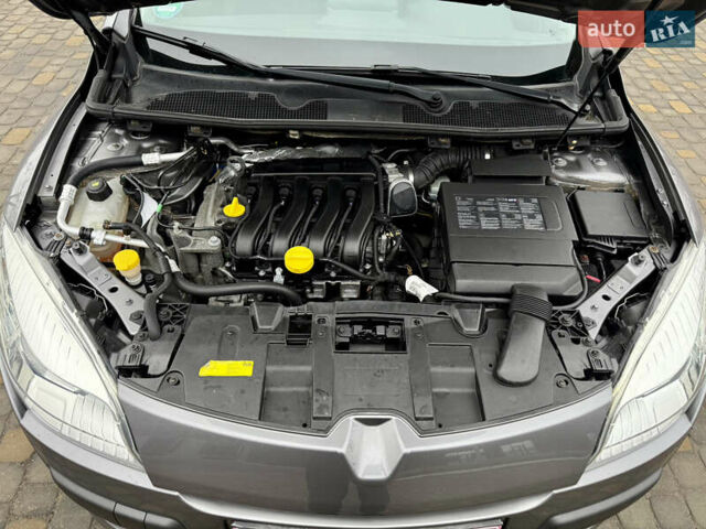 Сірий Рено Меган, об'ємом двигуна 1.6 л та пробігом 156 тис. км за 8350 $, фото 15 на Automoto.ua